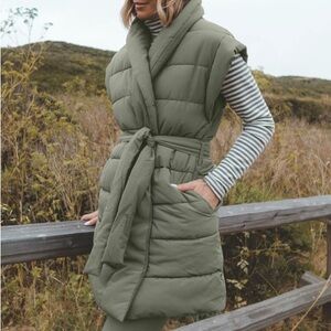 Splendid x @cellajaneblog Olive Green Puffer Vest